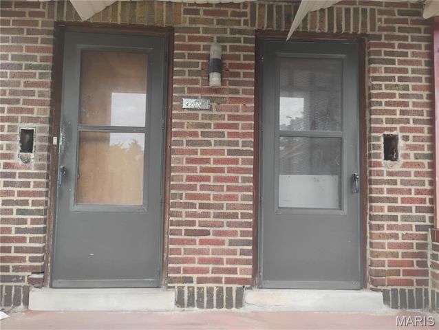 4700 Lee Avenue, St Louis, MO 63115