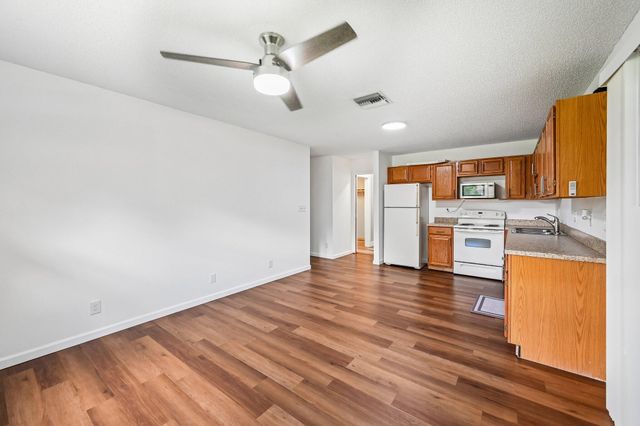 1401 Pelham Road, Wellington, FL 33414