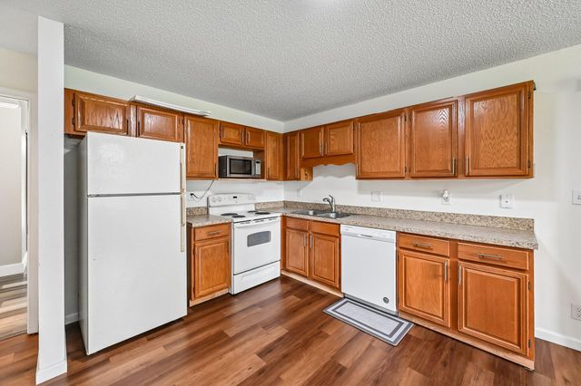 1401 Pelham Road, Wellington, FL 33414