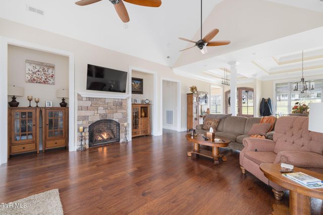 132 Hamilton Road, Elizabethton, TN 37643