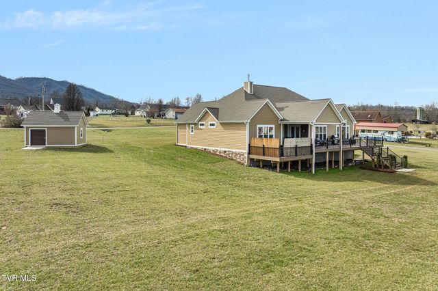 132 Hamilton Road, Elizabethton, TN 37643