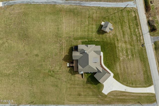 132 Hamilton Road, Elizabethton, TN 37643