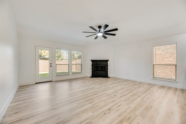 10108 Sailboard Drive, Mckinney, TX 75072