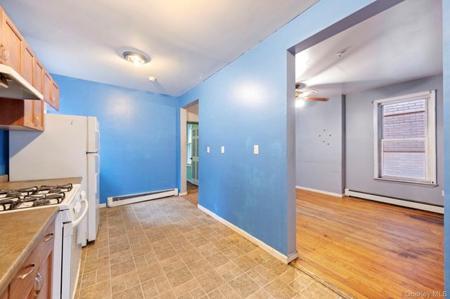 68 Henry Avenue, Newburgh, NY 12550