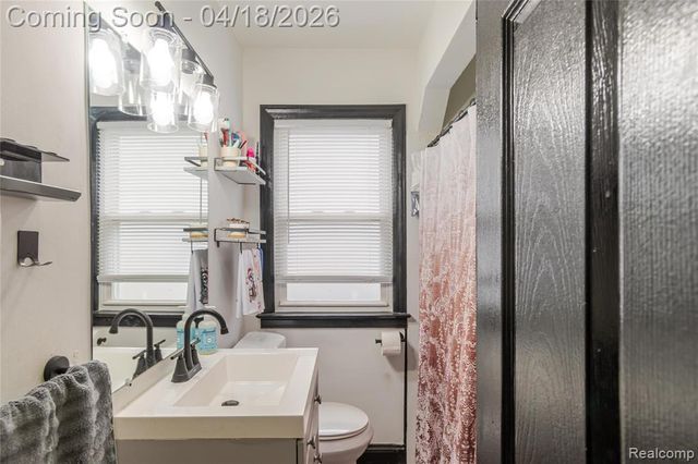 18665 Olympia, Redford, MI 48240