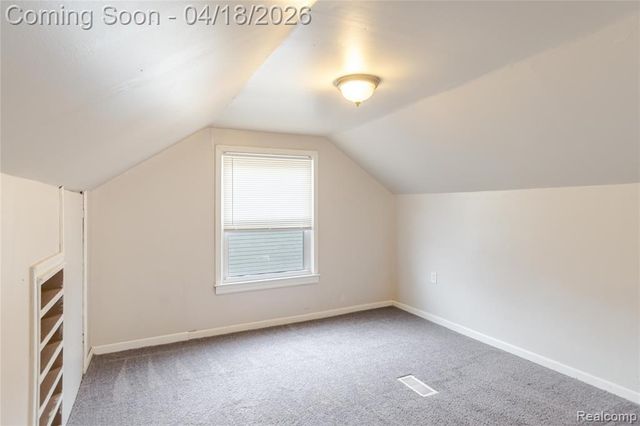 18665 Olympia, Redford, MI 48240