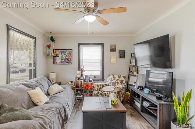 18665 Olympia, Redford, MI 48240