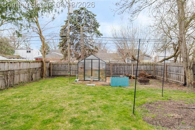 18665 Olympia, Redford, MI 48240