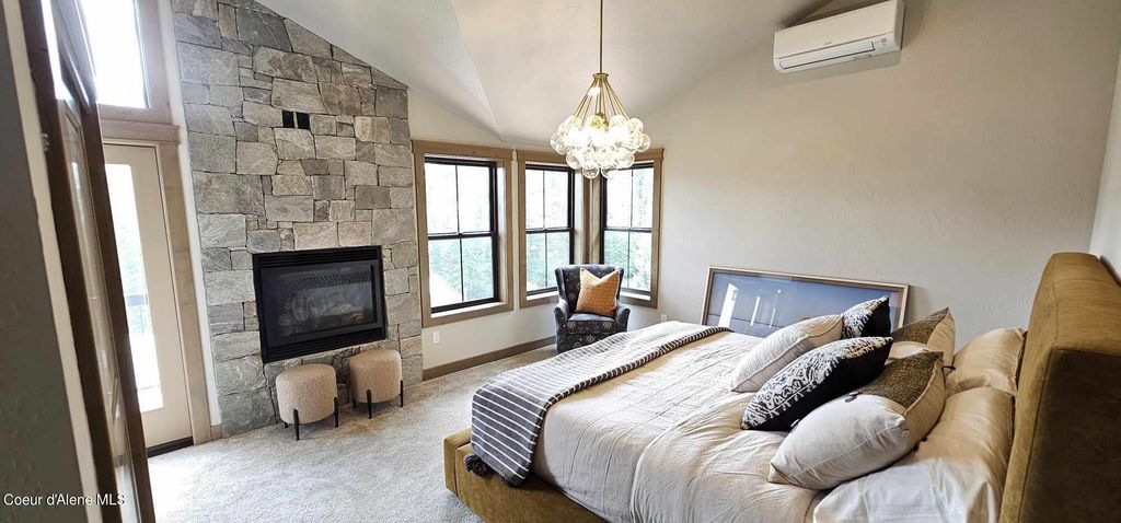 84 Hemlock Ln, 201, Sandpoint, ID 83864 photo 12