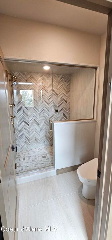 84 Hemlock Ln, 201, Sandpoint, ID 83864 photo 16