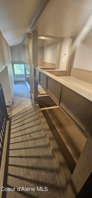 84 Hemlock Ln, 201, Sandpoint, ID 83864 photo 25