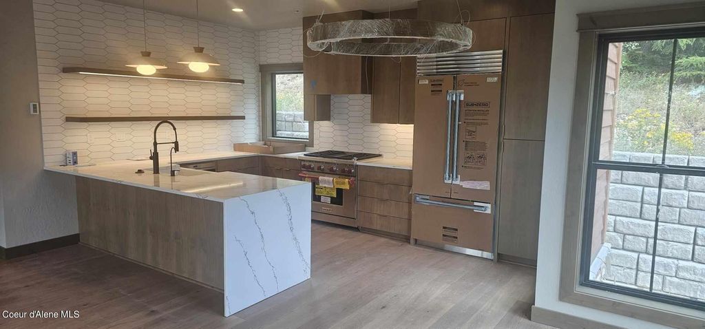 84 Hemlock Ln, 201, Sandpoint, ID 83864 photo 4