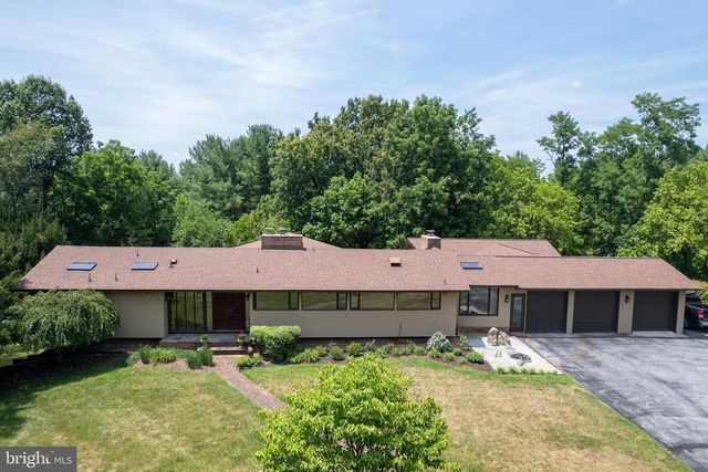 517 MERRIMANS LN, Winchester, VA 22601