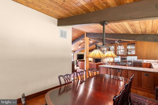 517 MERRIMANS LN, Winchester, VA 22601