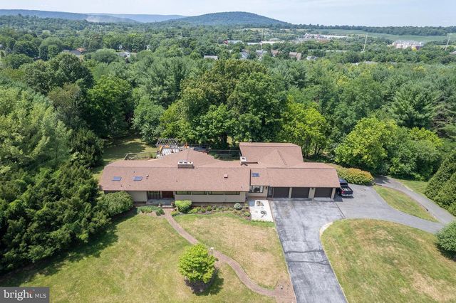 517 MERRIMANS LN, Winchester, VA 22601
