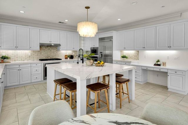 15897 Trent Place, San Diego, CA 92127