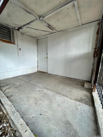 314 nueces D, San Antonio, TX 78207