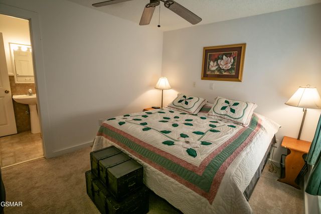 3624 Katy Hollar Road, Sevierville, TN 37862