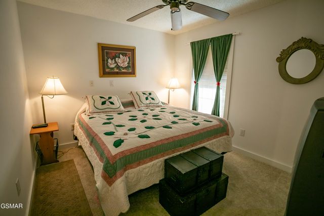 3624 Katy Hollar Road, Sevierville, TN 37862