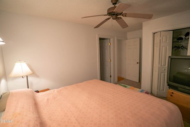 3624 Katy Hollar Road, Sevierville, TN 37862