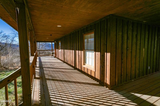 3624 Katy Hollar Road, Sevierville, TN 37862