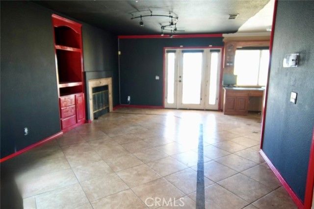 19006 Ivanpah Way, Apple Valley, CA 92308