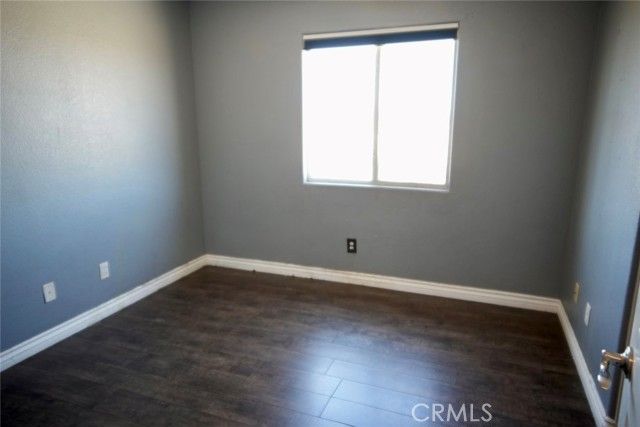 19006 Ivanpah Way, Apple Valley, CA 92308