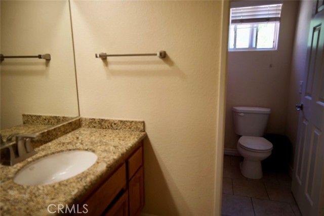 19006 Ivanpah Way, Apple Valley, CA 92308