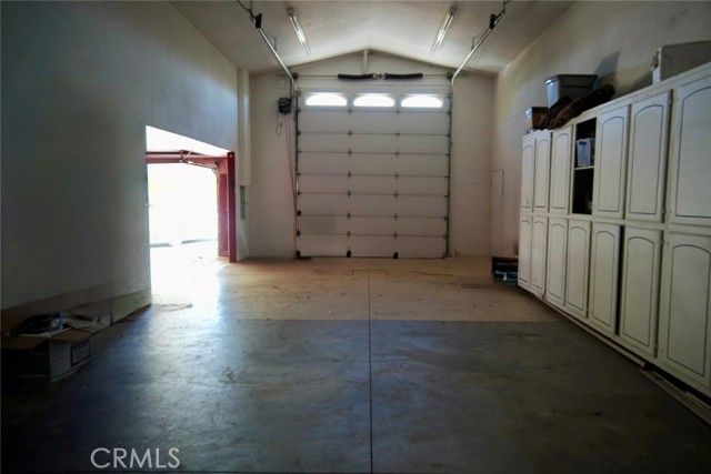 19006 Ivanpah Way, Apple Valley, CA 92308