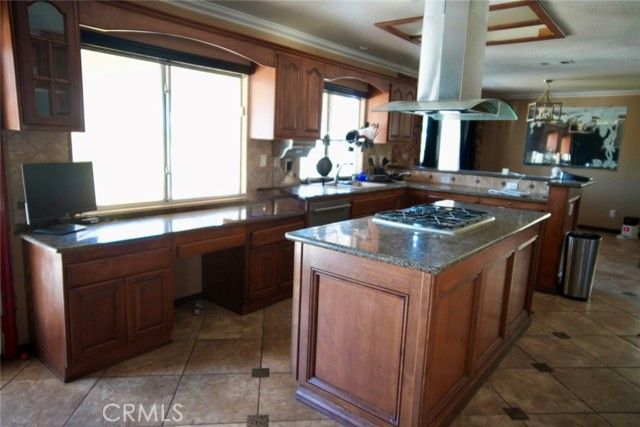 19006 Ivanpah Way, Apple Valley, CA 92308