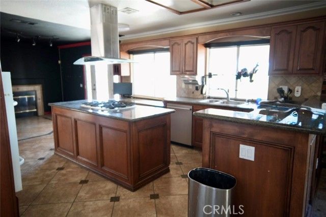 19006 Ivanpah Way, Apple Valley, CA 92308