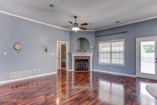 2973 Glennbury Lane, Southaven, MS 38672