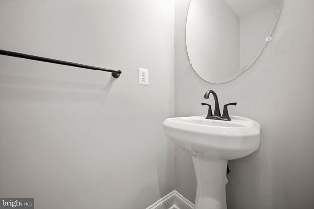 9436 RIDGELY AVE, Baltimore, MD 21234