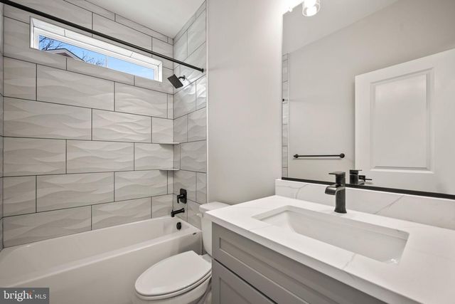 9436 RIDGELY AVE, Baltimore, MD 21234