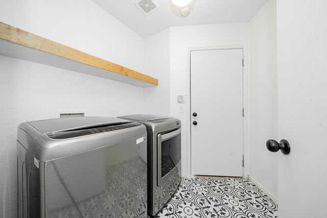 216 Prentice Drive, Seagoville, TX 75159