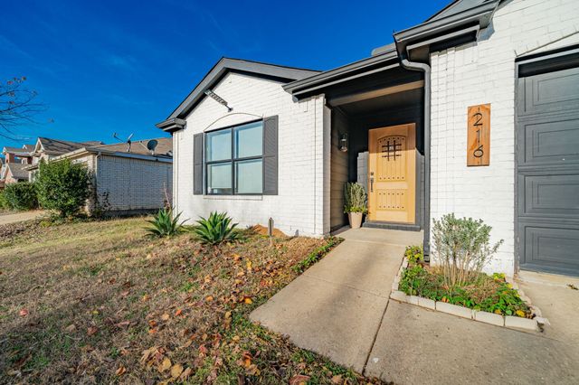 216 Prentice Drive, Seagoville, TX 75159