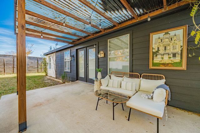 216 Prentice Drive, Seagoville, TX 75159