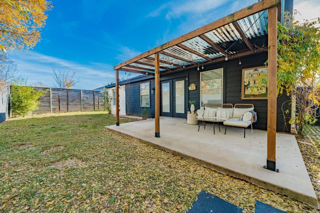 216 Prentice Drive, Seagoville, TX 75159