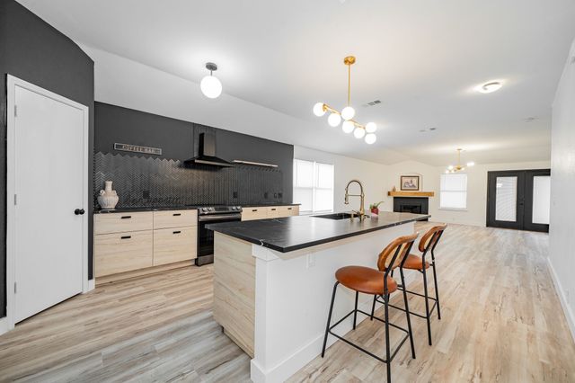 216 Prentice Drive, Seagoville, TX 75159