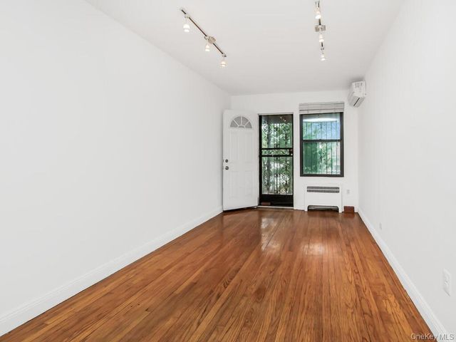 3041 Sedgwick Avenue, Bronx, NY 10468