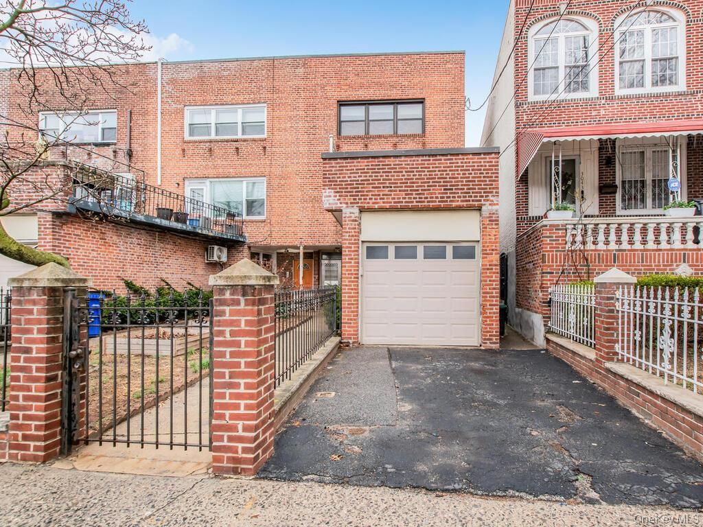 3041 Sedgwick Avenue, Bronx, NY 10468