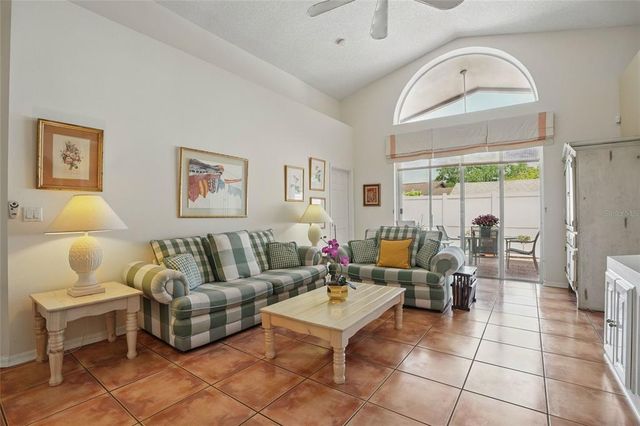 9915 KONA ISLE COURT, Orlando, FL 32817