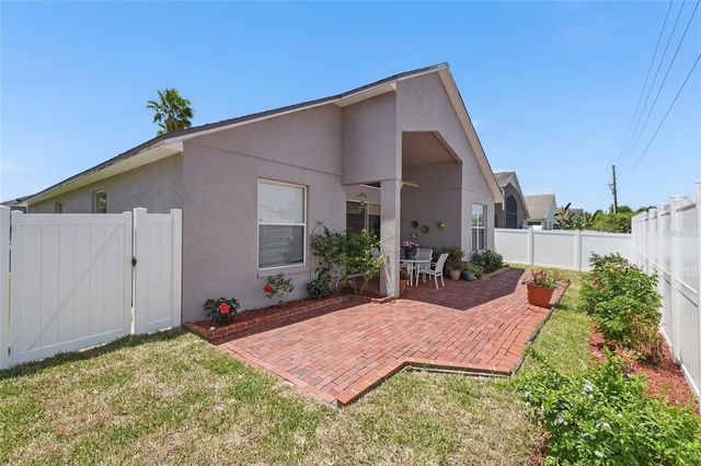 9915 KONA ISLE COURT, Orlando, FL 32817