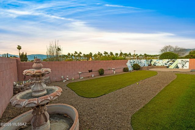 9001 E Desert Aire Street, Tucson, AZ 85730