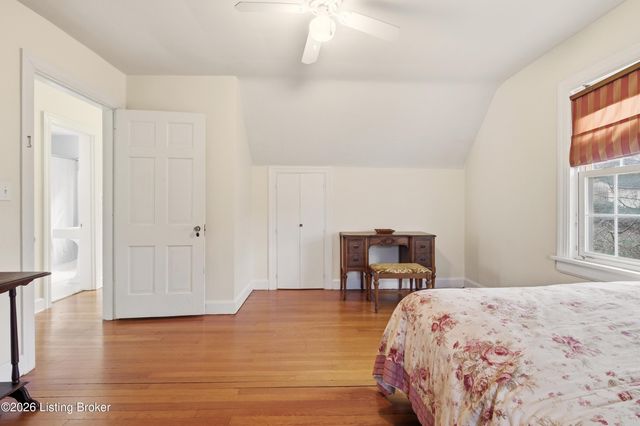 1840 Trevilian Way, Louisville, KY 40205