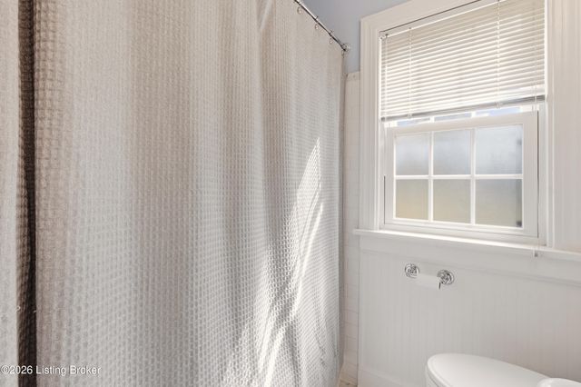 1840 Trevilian Way, Louisville, KY 40205