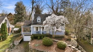 1840 Trevilian Way, Louisville, KY 40205