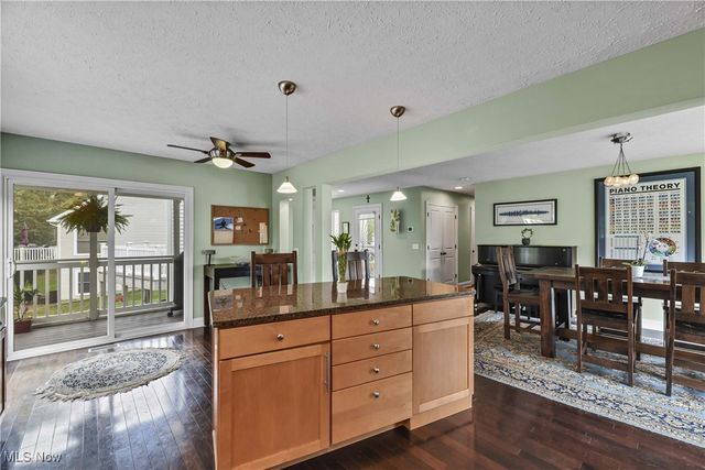 2839 Gates Court, Broadview Heights, OH 44147