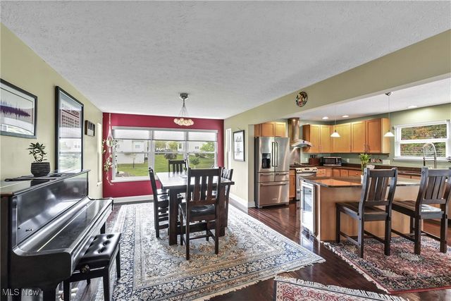 2839 Gates Court, Broadview Heights, OH 44147