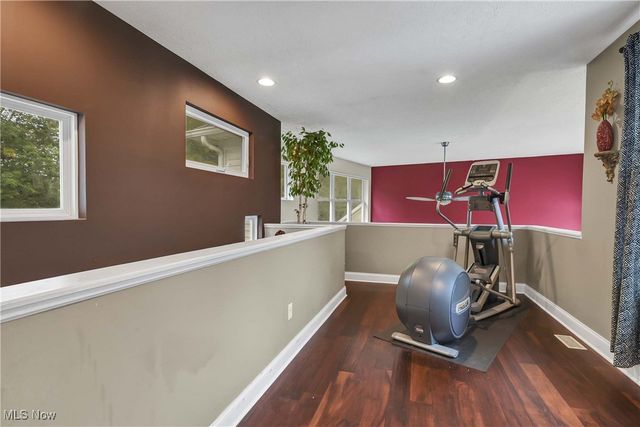 2839 Gates Court, Broadview Heights, OH 44147